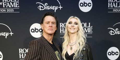 Jim Carrey i Taylor Momsen - 3