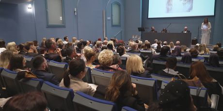 In Magazin: Simona Mijoković - 1