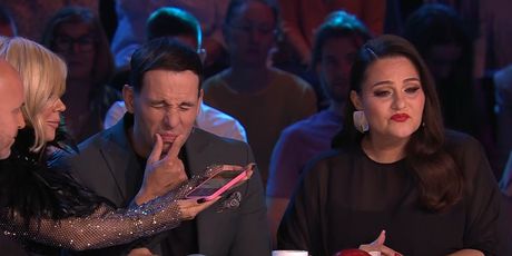 Petar i Joke, Martina, Supertalent