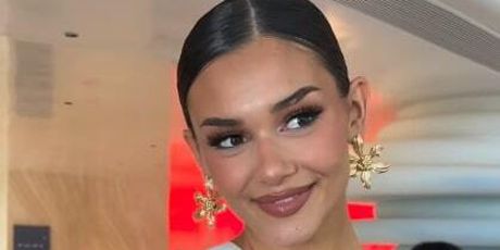 Laura Gnjatović - 1