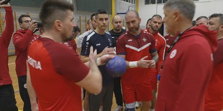 In Magazin: Hrvatska rukometna reprezentacija gluhih - 1