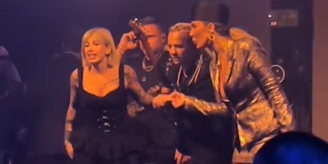 Stela Rade i Senidah - 1