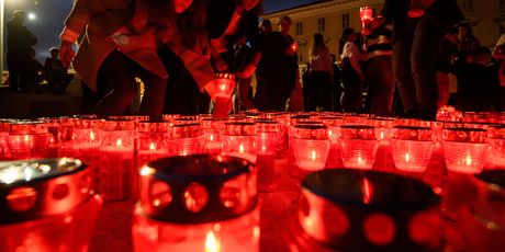 Lampioni za Vukovar u Šibeniku