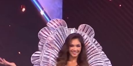 Laura Gnjatović, Miss Universe Hrvatske - 1