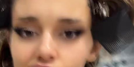 Laura Gnjatović - 6