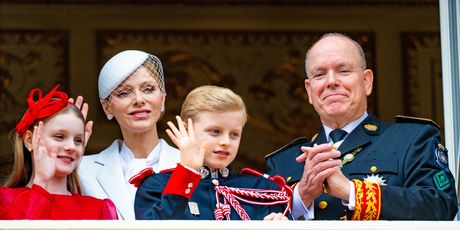 Princeza Charlene i princ Albert s djecom - 4