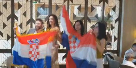 Laura Gnjatović - 5