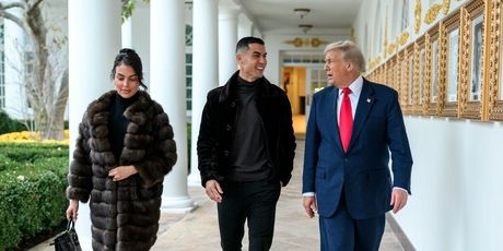 Georgina Rodriguez, Cristiano Ronaldo i Donald Trump - 1