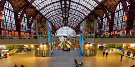 Željeznički kolodvor u Antwerpenu - 9