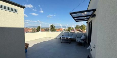 Moderan luksuz i udobnost svakodnevnog života u srcu Botinca - 7