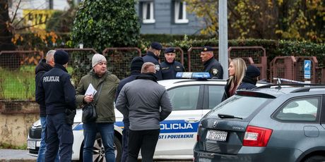 Započeo je očevid nebodera Vjesnik - 2