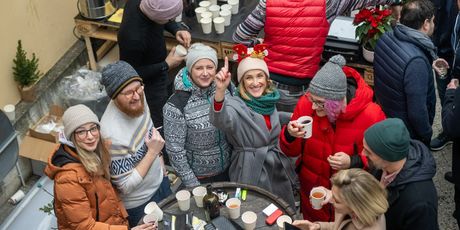 Minglanje v klanjcu - 13