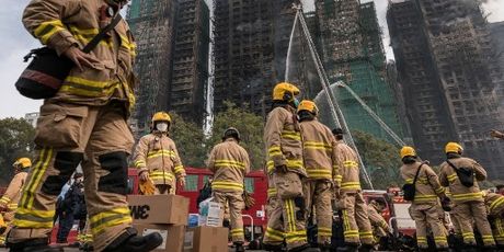 Požar u hongkonškom stambenom kompleksu - 7