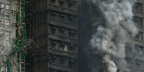Požar u hongkonškom stambenom kompleksu - 12