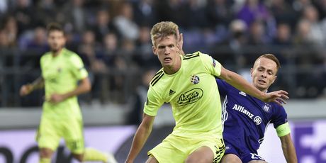 Dani Olmo i Adrien Trebel (Foto: AFP)