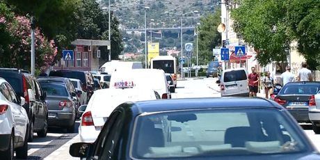 Kaos u prometu na jugu (Foto: Dnevnik.hr) - 1