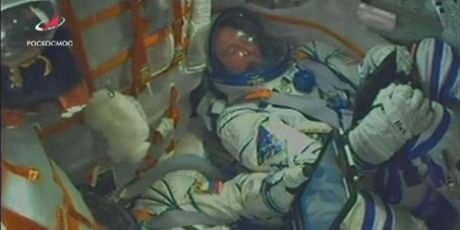 Drama pri uzlijetanju Sojuza (Foto: Reuters screenshot)