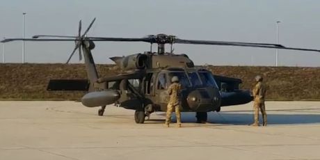 Američki helikopteri Blackhawk (Screenshot: Veleposlanstvo SAD-a)