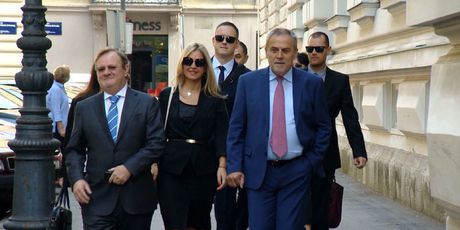Dan uoči presude Milan Bandić pokušava ostaviti dojam opuštenosti (Foto: Dnevnik.hr) - 4