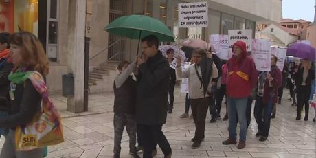 Prosvjed protiv obveznog cijepljenja (Foto: Dnevnik.hr) - 2