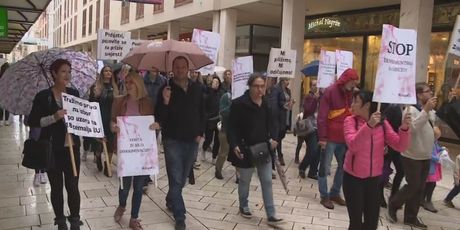 Prosvjed protiv obveznog cijepljenja (Foto: Dnevnik.hr) - 3