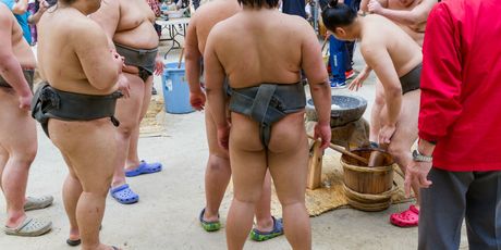 Sumo borci iznimno su cijenjeni u Japanu