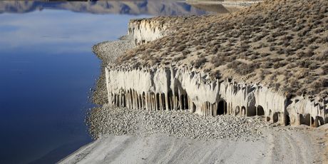 Jezero Crowley - 3