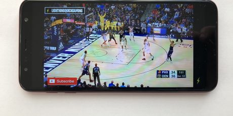 Samsung Galaxy J6+ (Foto: ZIMO)