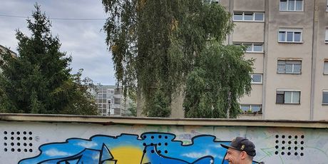 Miro Modul i njegov graffit posvećen ljetu (fotografirano sa Samsung Galaxy Note10+) - 8