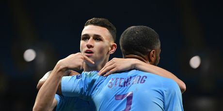 Phil Foden i Raheem Sterling (Foto. AFP)