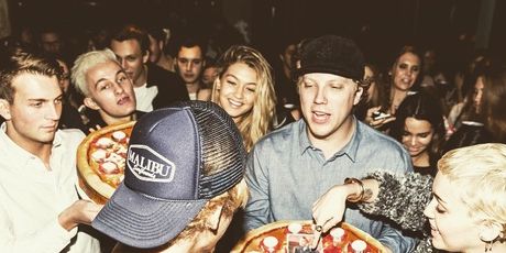 Miley Cyrus i Cody Simpson (Foto: Instagram)