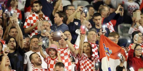 Hrvatski navijači na Poljudu (Foto: Slavko Midzor/PIXSELL(
