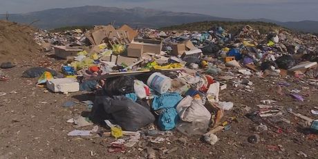 Odlagalište otpada iz Vrgorca (Foto: Dnevnik.hr) - 1