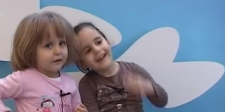 Natalija Mitrović i Petra Milošević (Foto: Youtube Screenshot)