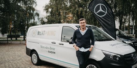 Dostavno vozilo Mercedes-Benza i Tihomir Smoljanec