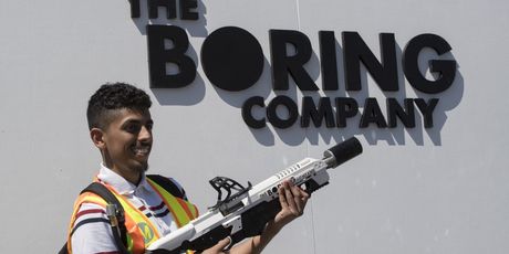 Bacač plamena (Foto: AFP)