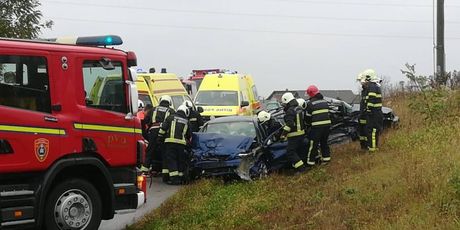 Teška nesreća na cesti Peklenica-Vratišinec (FOTO: Međimurske novine)