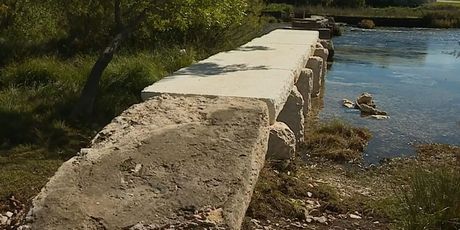 Pločasti most na Cetini - 2