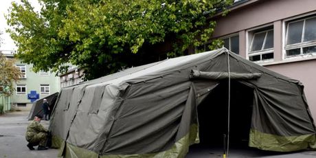 Koronavirus u RH: Vojska postavlja šatore - 1