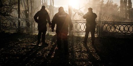 Ukrajinska policija na mjestu eksplozije drona kamikaze
