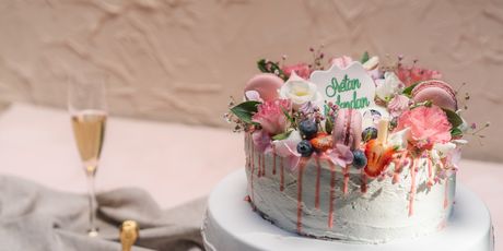ELFS: Raskošna rođendanska torta - 15