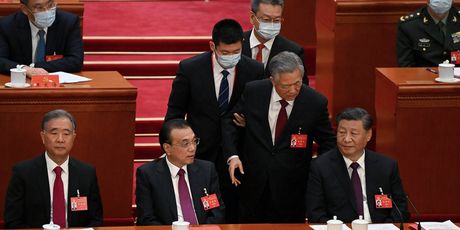 Bivšeg predsjednika Kine izbacili s partijskog kongresa - 2