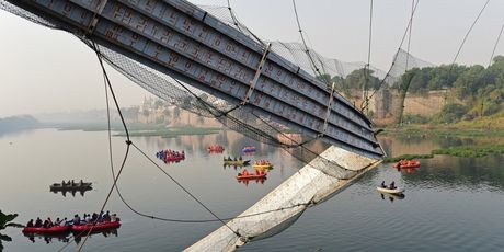 Srušio se most u Indiji