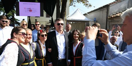 Zoran Milanović na proslavi Bele nedeje