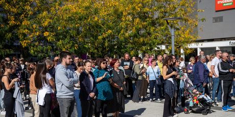 Mirno okupljanje povodom ubojstva studentice Mihaele Berak - 3