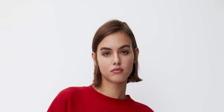 Crveni komad iz Pull & Beara