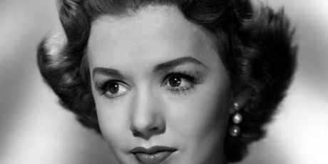 Piper Laurie - 5