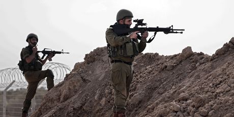 Izraelski vojnici u kibucu Beri