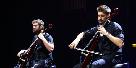 Stjepan Hauser i Luka Šulić - 9