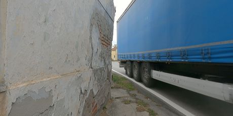 Kamioni i Šarengrad - 1